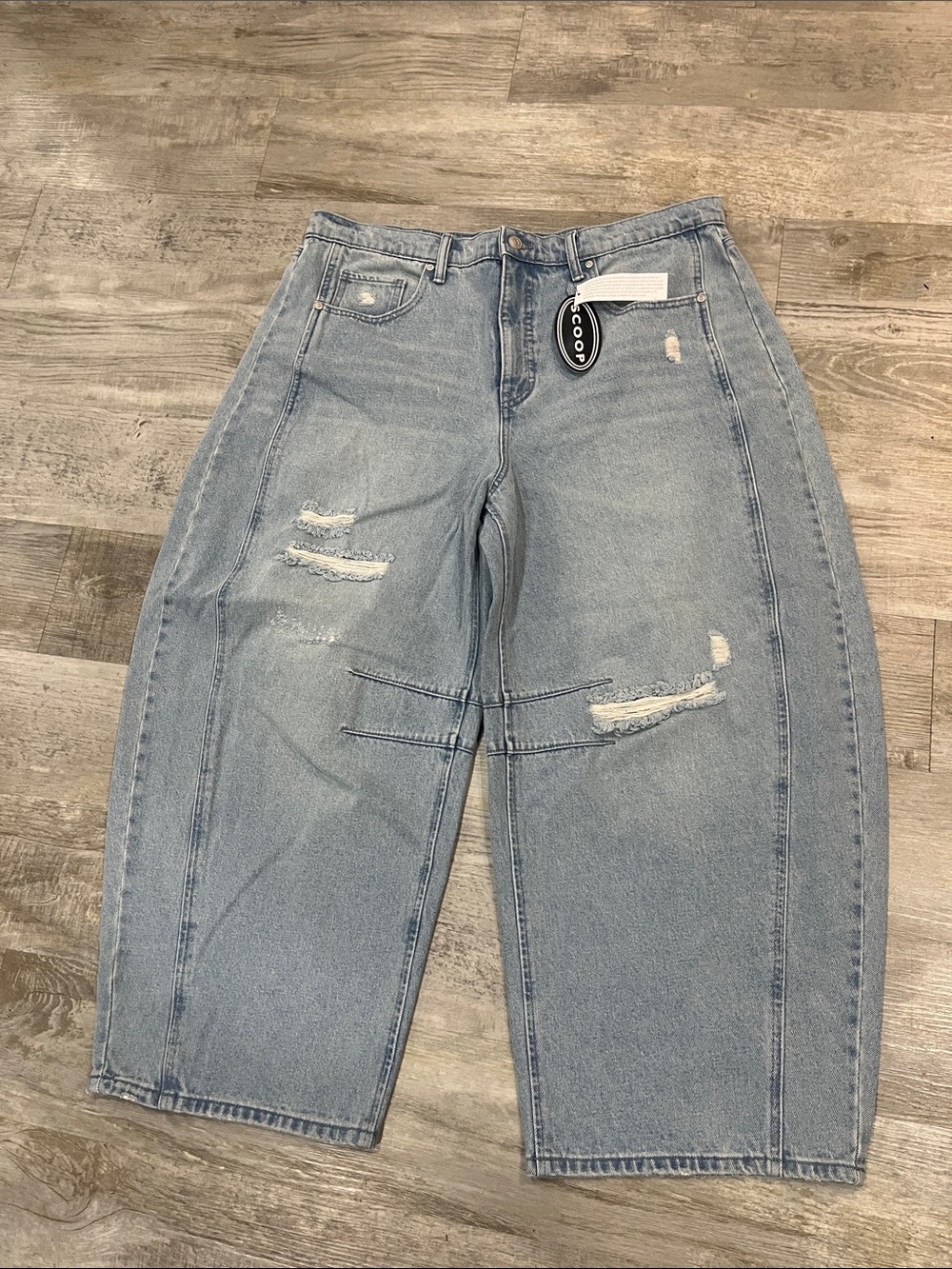 Scoop jeans wide barrel 18 Light Wash Distressed Wide Leg Jeans - Women